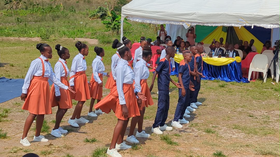 Lito Angeles pupils performing at a school event